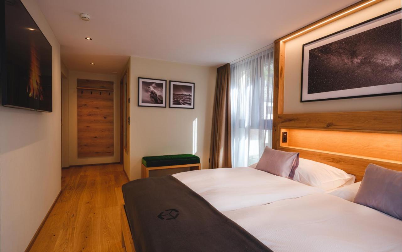 Hotel Tannenhof زيرمات المظهر الخارجي الصورة