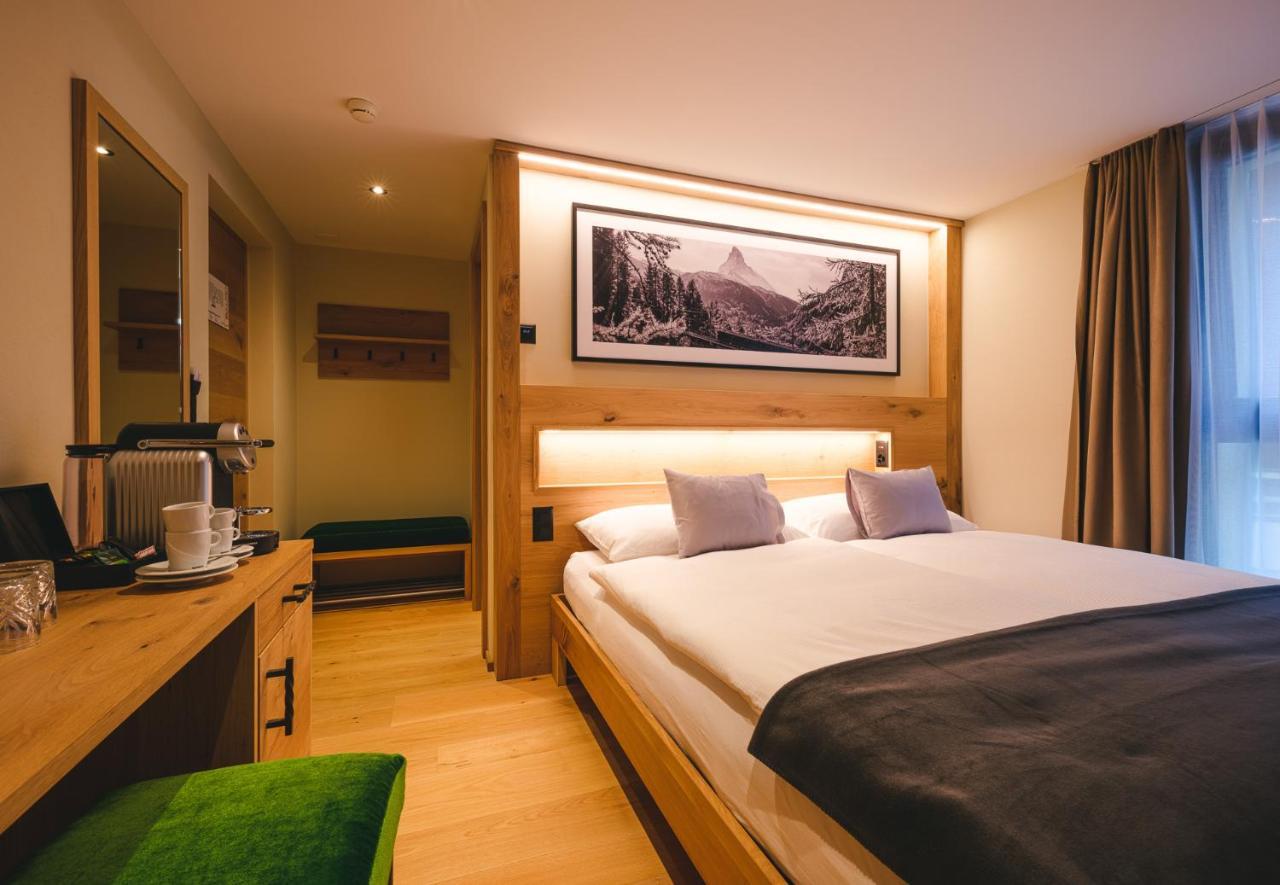 Hotel Tannenhof زيرمات المظهر الخارجي الصورة
