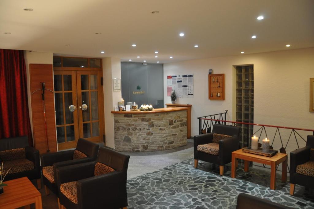 Hotel Tannenhof زيرمات المظهر الخارجي الصورة